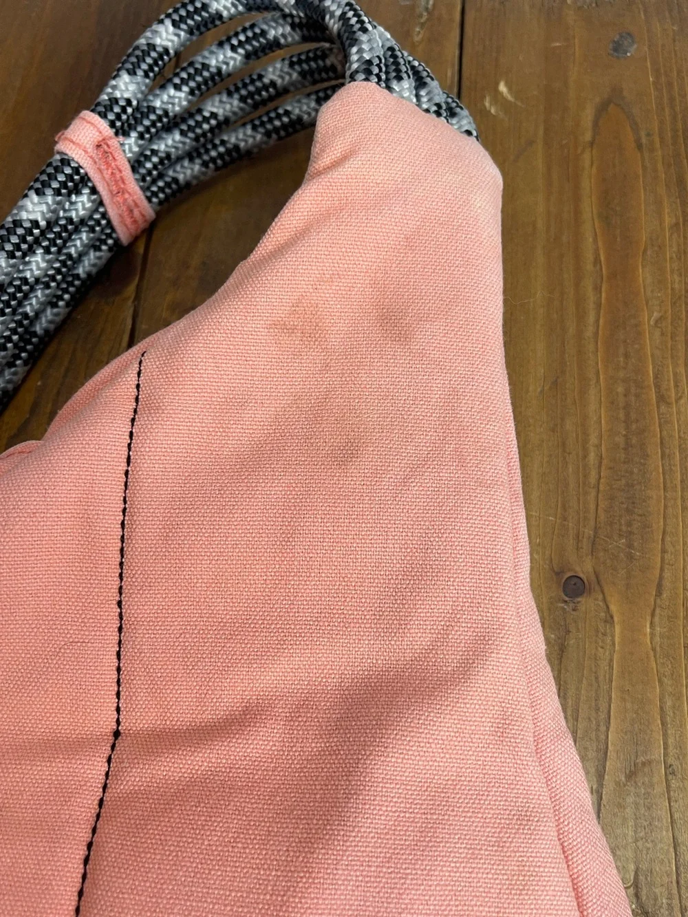 Kavu sling backpack peach color